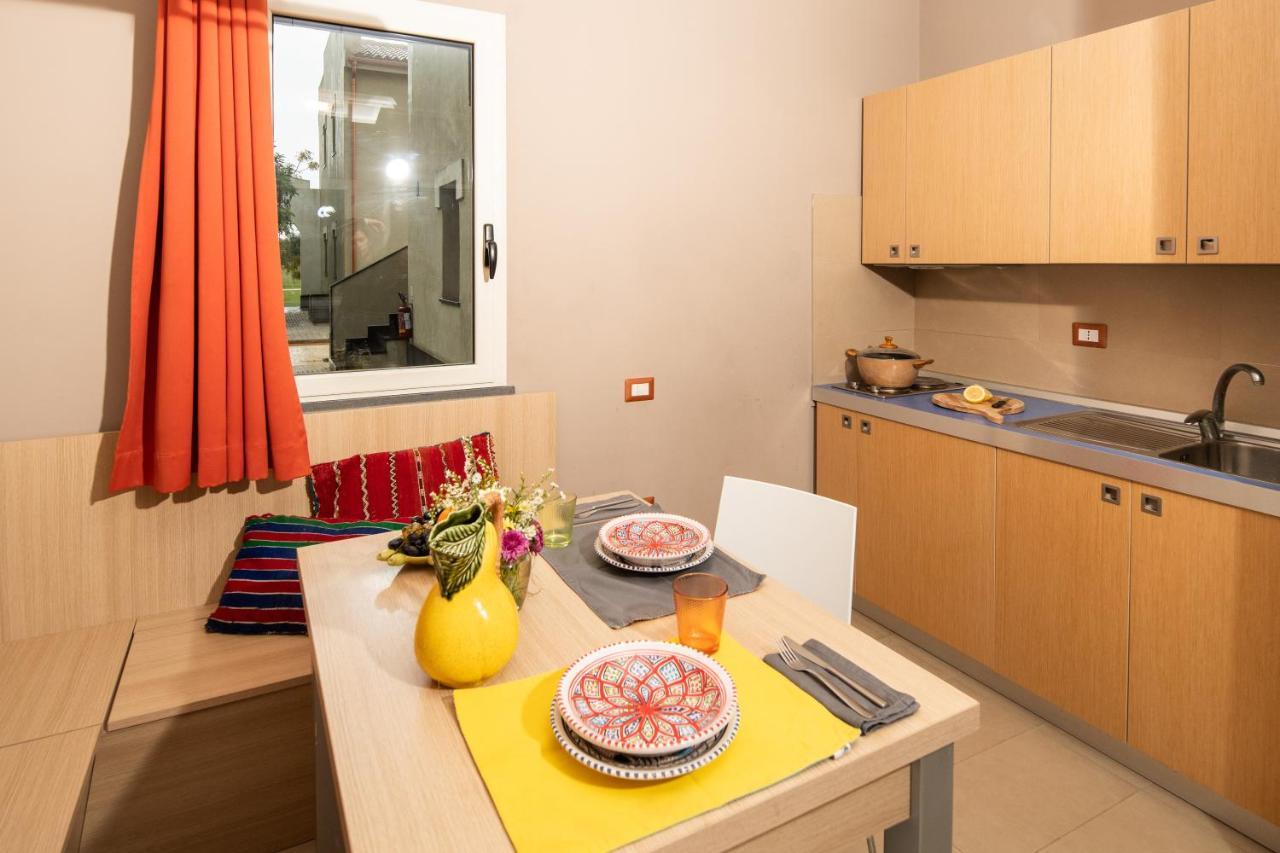 Le Residenze Archimede Aparthotel Syracuse Exterior foto