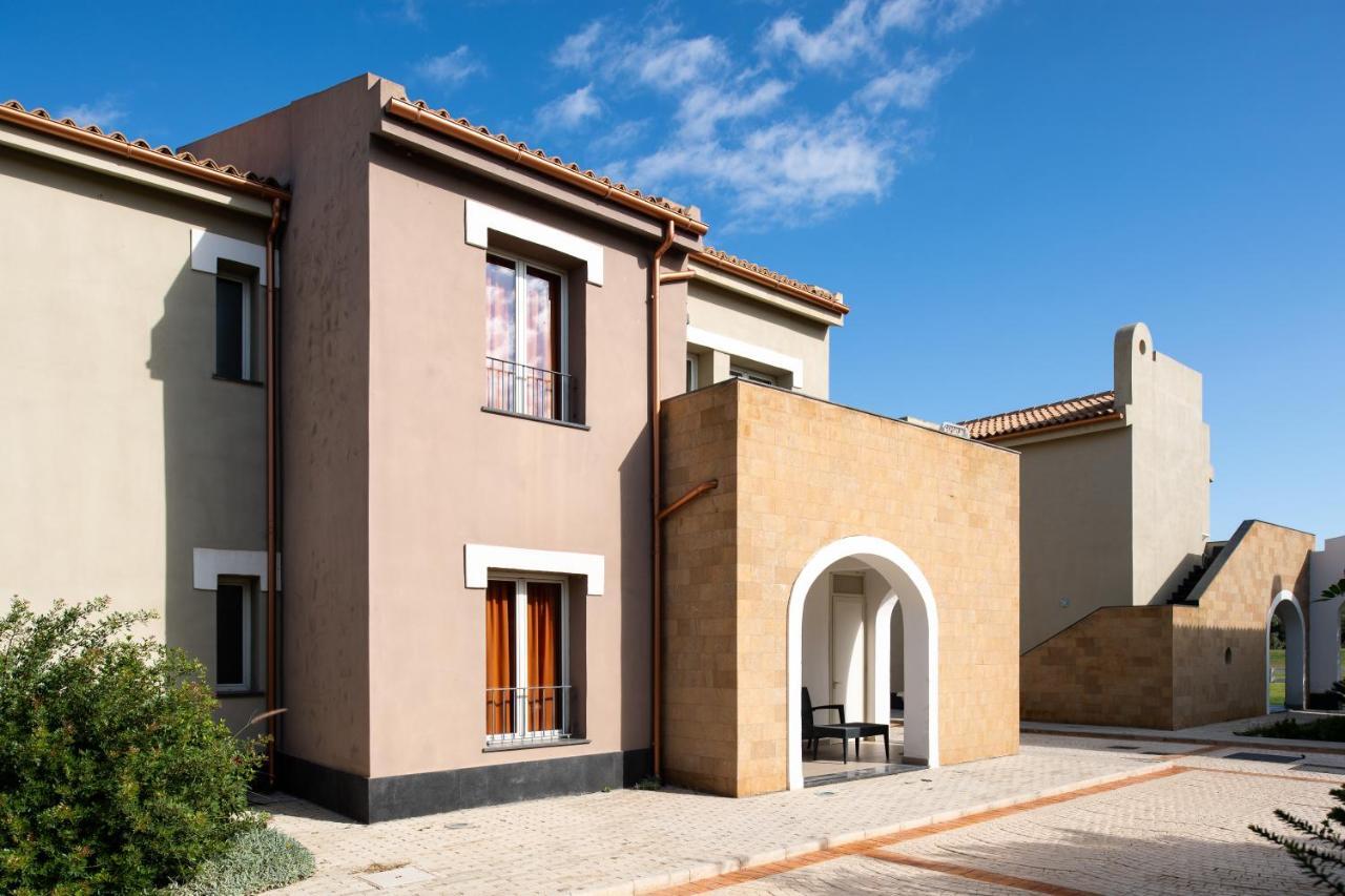 Le Residenze Archimede Aparthotel Syracuse Exterior foto
